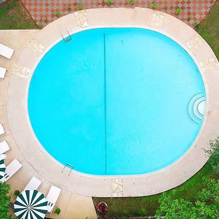 קומפורט The Meyer Hotel מראה חיצוני תמונה