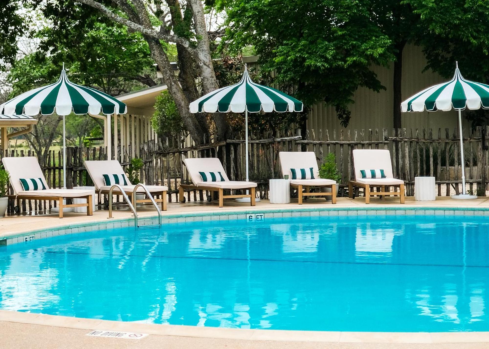 קומפורט The Meyer Hotel מראה חיצוני תמונה